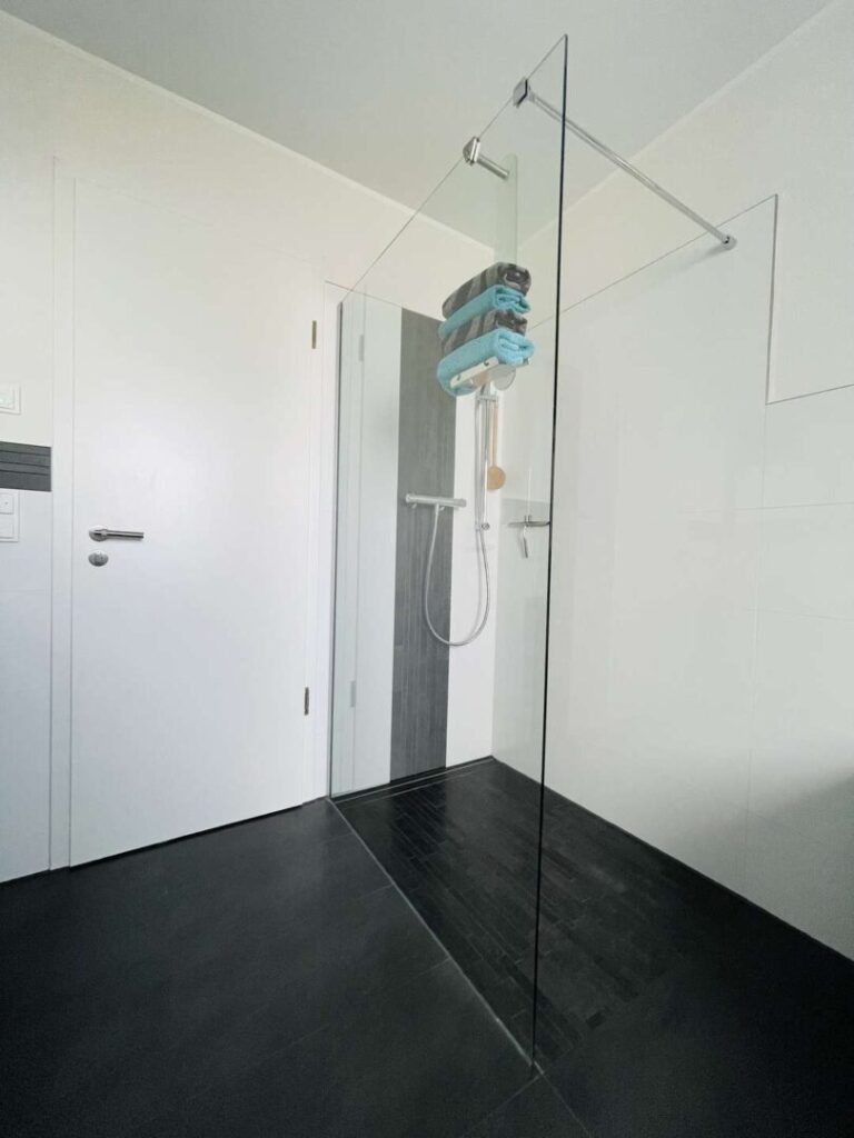 Ebenerdige Dusche