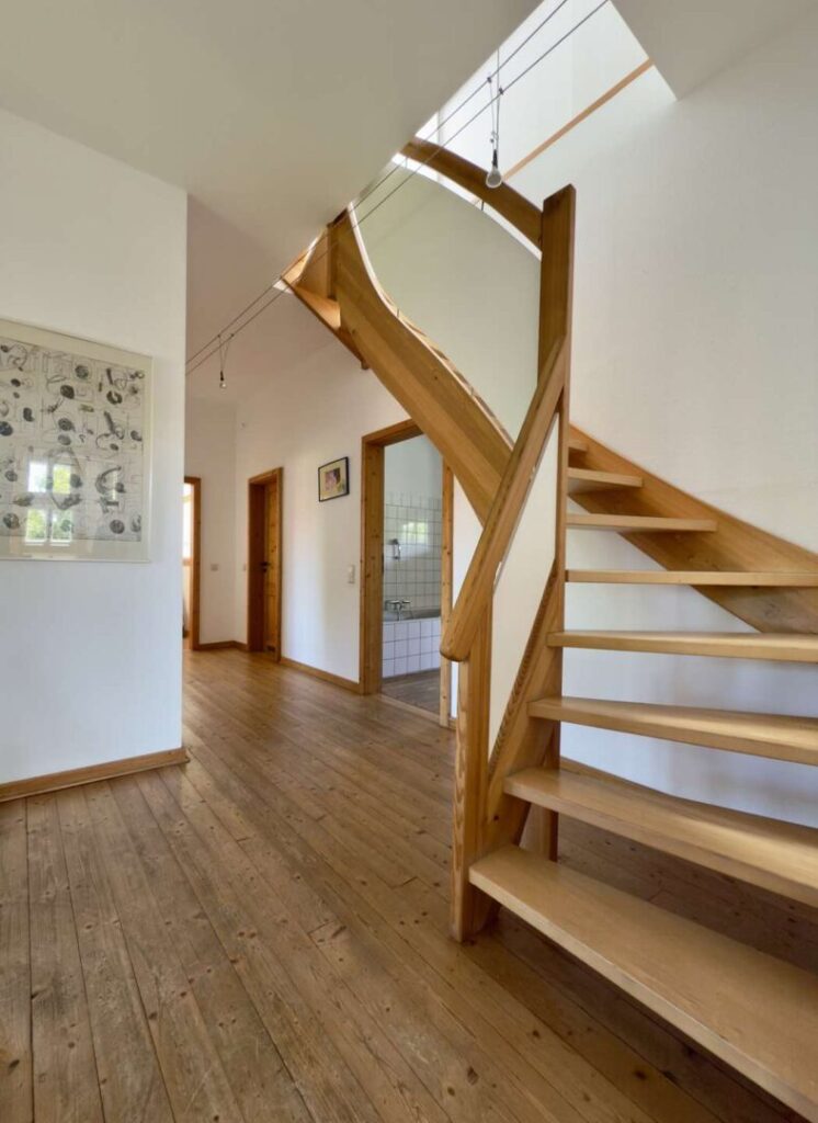 Treppe ins Dachgeschoss