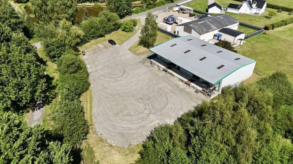 Luftbild Verkehrsfläche