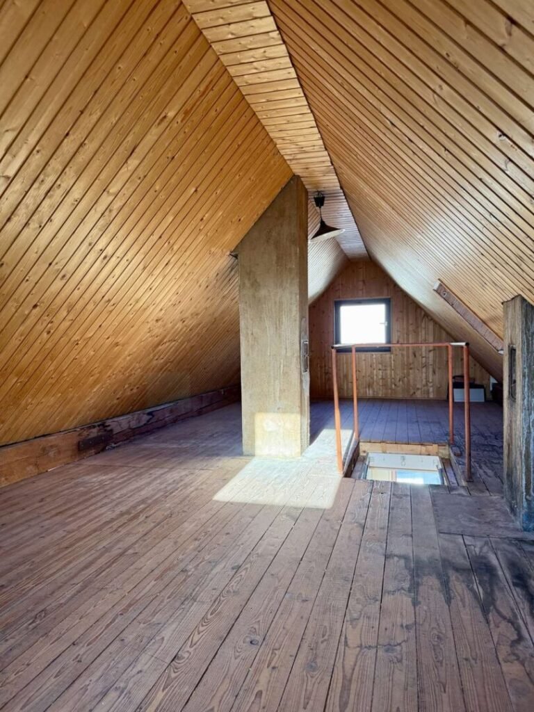 Ausbaureserve Spitzboden