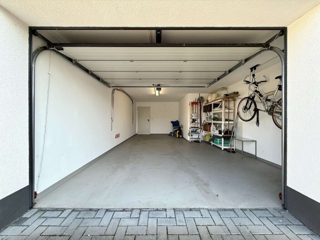 Garage 1 von 3