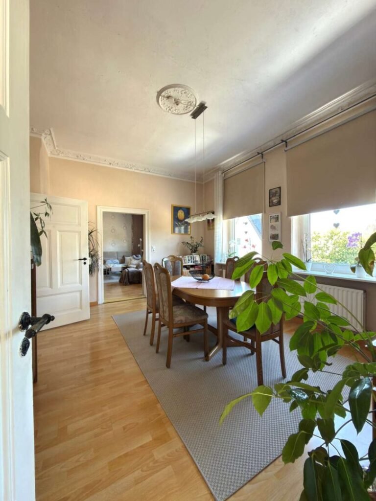 Zimmer Wohnung 1. Obergeschoss